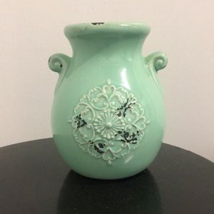 Distressed Vintage-style Indoor Home Decor Vase - Mint